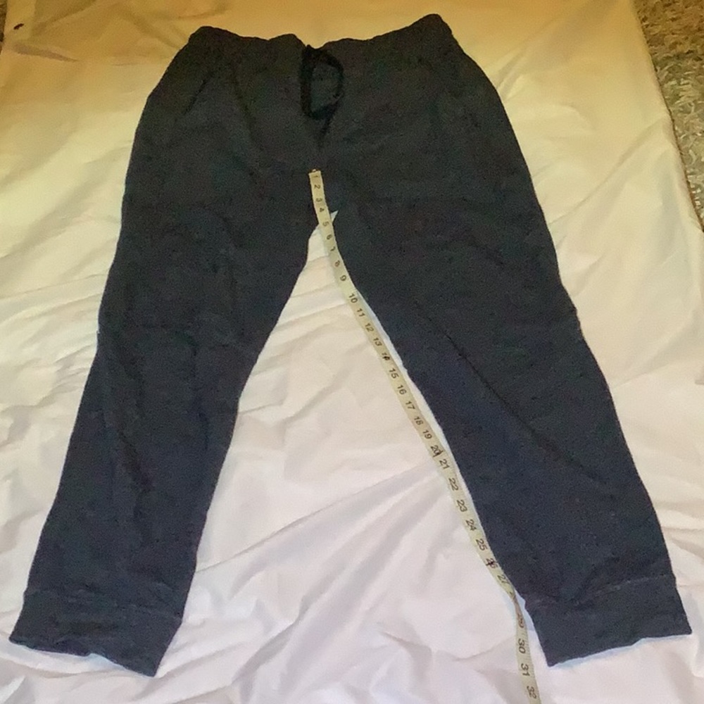 Lululemon Joggers. MJ M-5